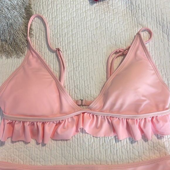 Cupshe bikini - Picture 2 of 4